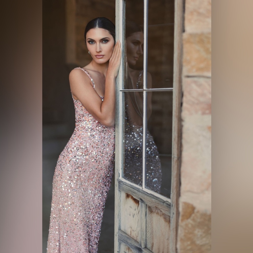 MAC DUGGAL
Pink Sequined Low Back Slip Gown - Picture 3 of 17